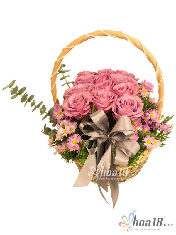 Giỏ hoa hồng mang yêu thương đến bạn hoa sinh nhật