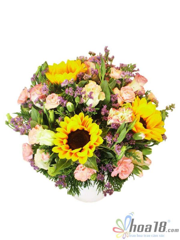 Bình hoa hướng dương nhỏ gọn thích hợp làm hoa văn phòng Làm gì để thương hiệu Việt đứng vững?-Hoa18.com