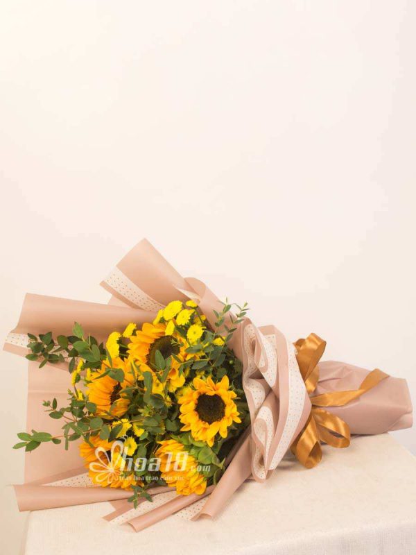 Lựa chọn bó hoa đẹp mang lại bất ngờ tuyệt vời cho người thương Ngày lễ tình nhân lãng mạn với những bó hoa tươi đẹp rực rỡ- Hoa18.com