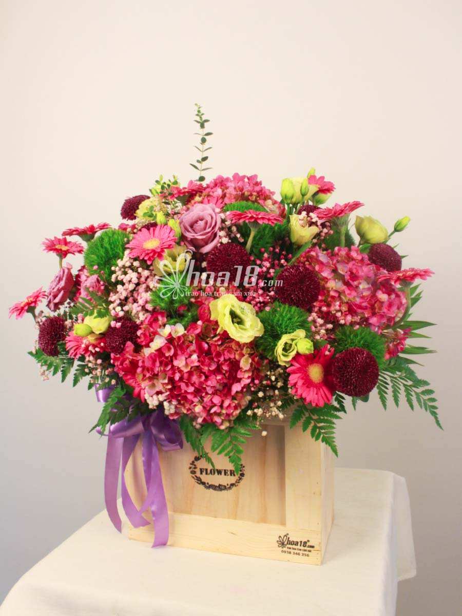 Thiết kế hoa tươi ấn tượng hoa oải hương