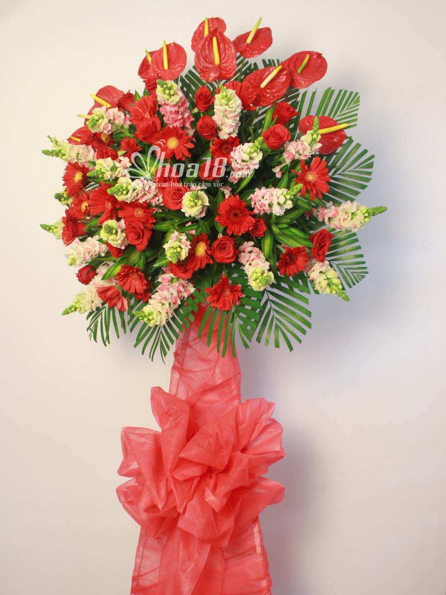 Thiết kế hoa tươi ấn tượng lẵng hoa khai trương