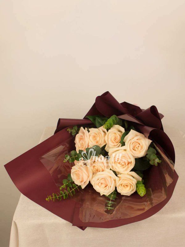 Lựa chọn hoa tươi đẹp mang lại bất ngờ tuyệt vời cho người thương Ý nghĩa và cách tặng hoa ngày nhà báo Việt Nam 21/06 - Hoa18.com