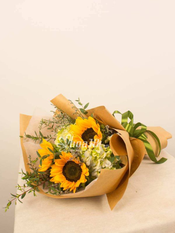 Bó hoa hướng dương rực rỡ tặng cô giáo - Hoa18 hoa 8/3