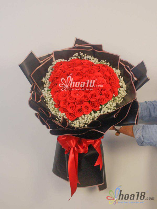 Hoa 8/3 nên chọn thật nhiều đóa hồng hoa tặng 8/3